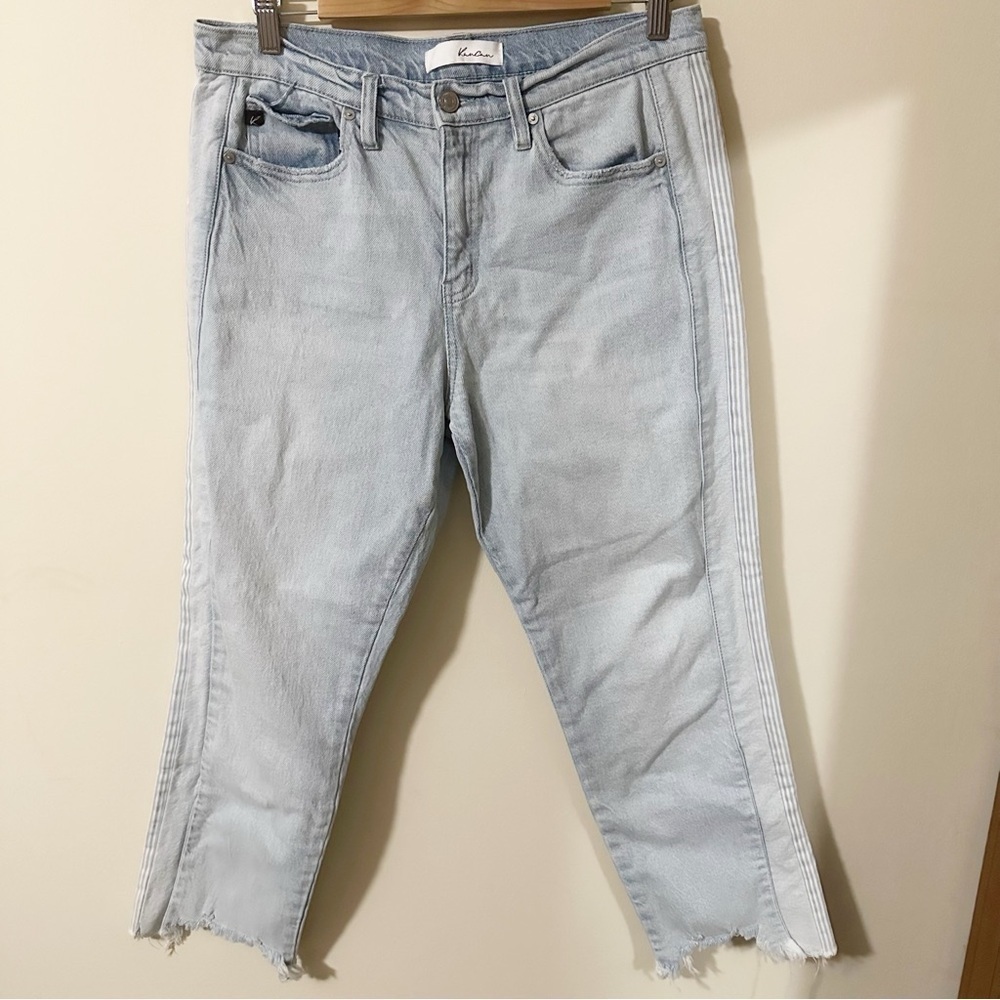 KanCan Womens Raw Hem Light Wash Jeans Side Stripe Size 28